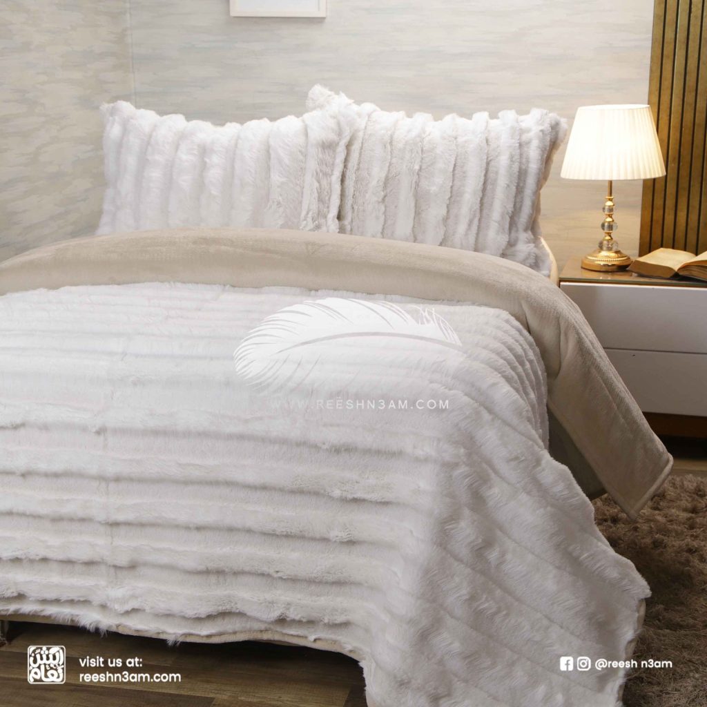 بطانية فرو 3 قطع فاخرة من ريش نعام بألوان عصرية وخامة ناعمة