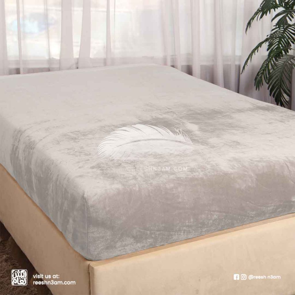 دفاية شتوي قطيفة استيك فاخرة من ريش نعام بتصميم عصري ودافئ