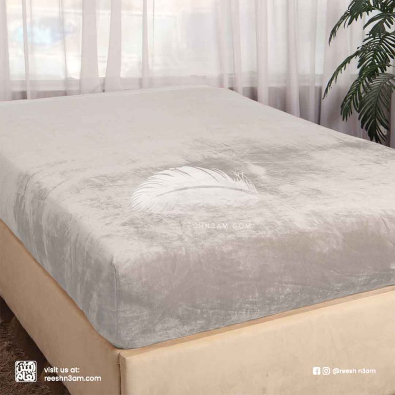 دفاية شتوي قطيفة استيك فاخرة من ريش نعام بتصميم عصري ودافئ