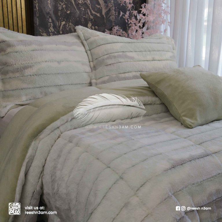 لحاف فرو فايبر سوفت حراري بخامة تقيلة من ريش نعام نيو كولكشن 2026